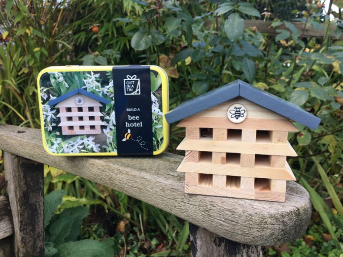 Apples to Pears Bee Hotel