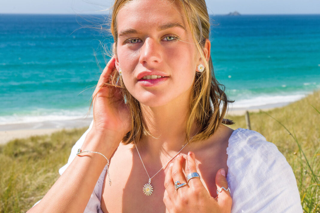 Sea Gems Must see at Home & Gift