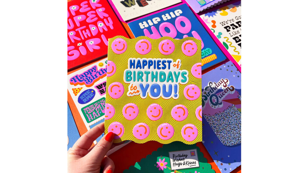 Lisle signs Studio Blom